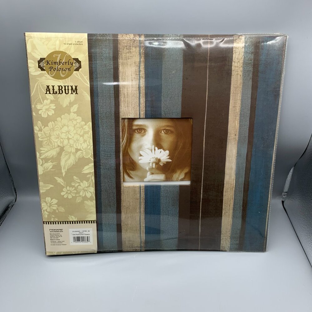 NEW Fiskars Photo Album with 10 Sheet Protectors by Kimberly Poloson